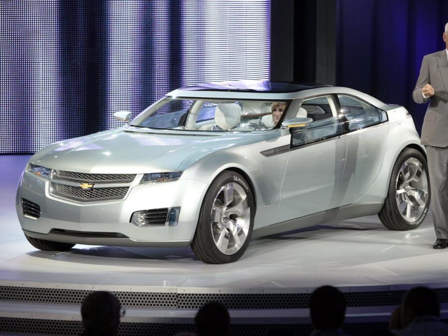  Chevrolet Volt Concept 2007 года  (фото 34 из 91)